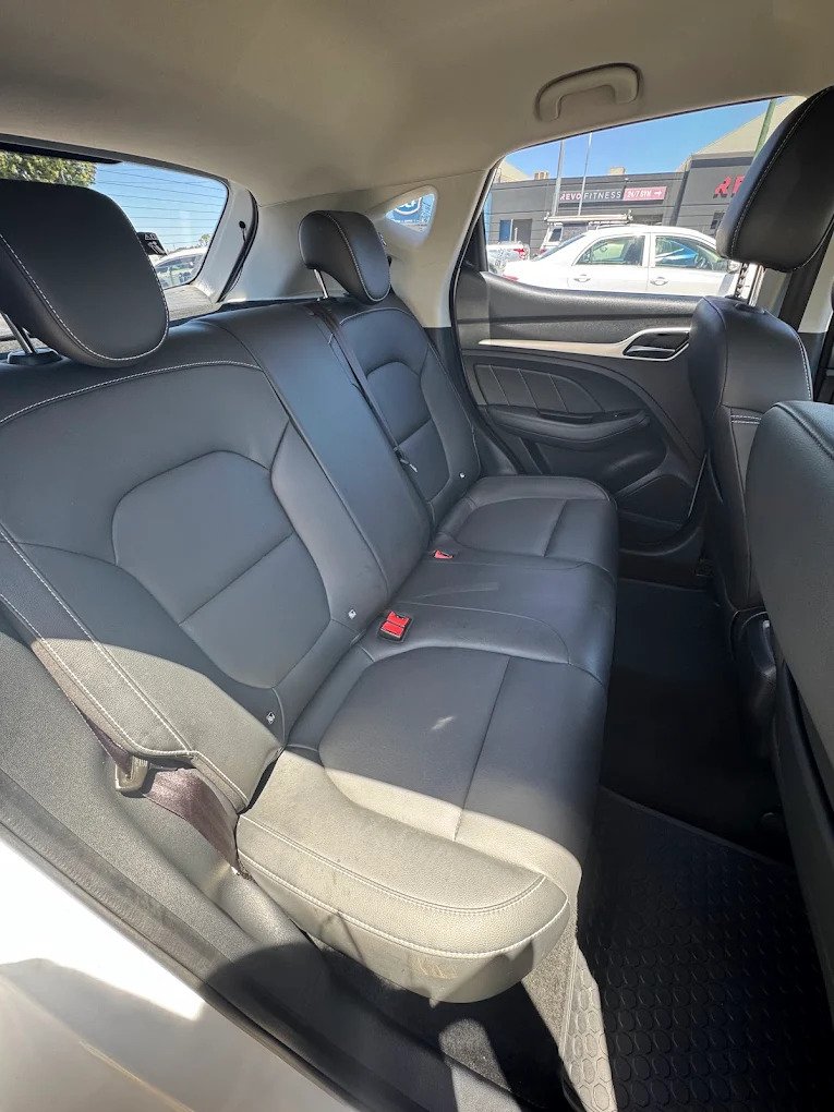 Full interior car detailing service